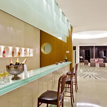 Resort Eden Roc Kallithéa