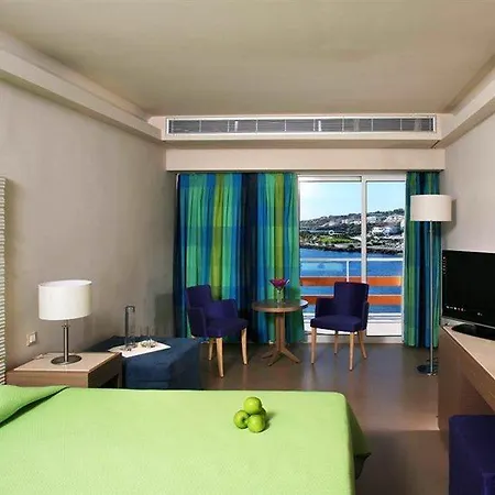 Eden Roc Resort