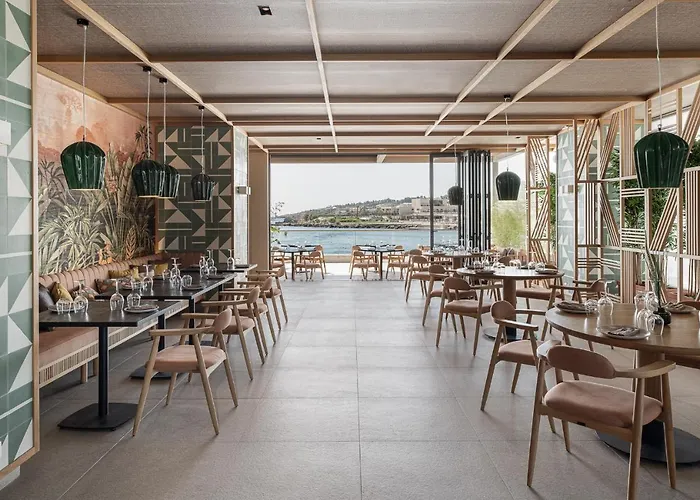 Eden Roc Resort