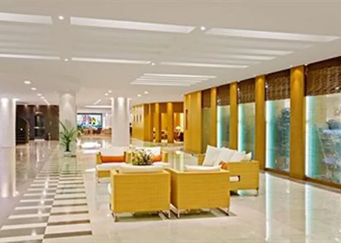 Resort Eden Roc