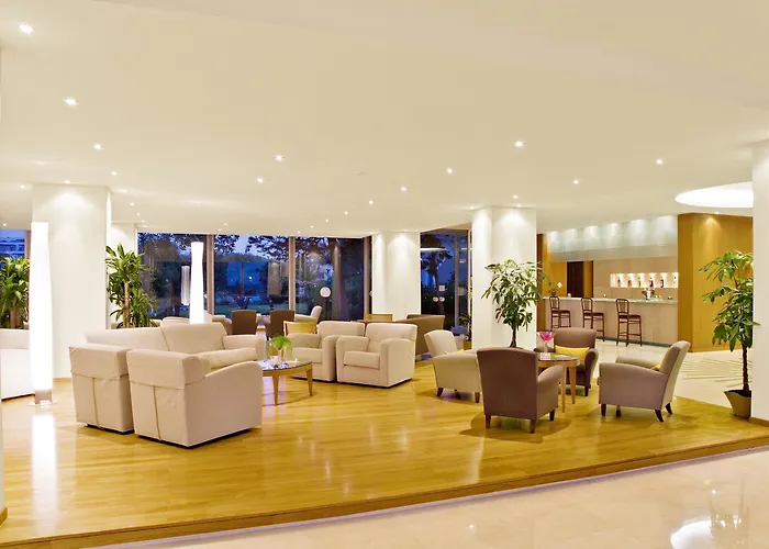 Resort Eden Roc