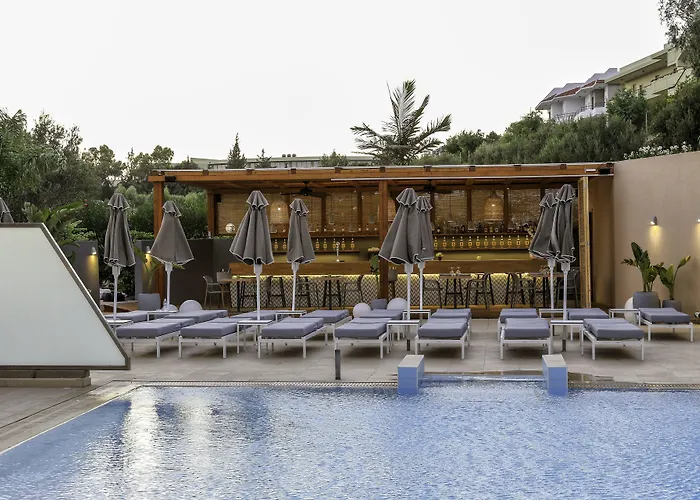 Resort Eden Roc 5*